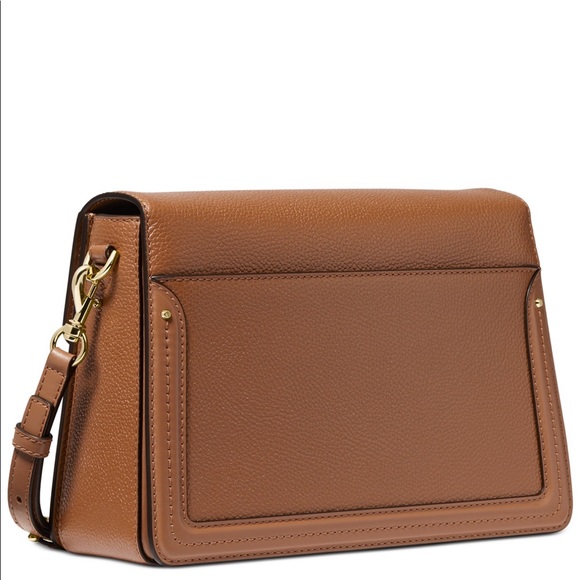 Michael Kors
Jessie Flap Leather Shoulder Bag - Picture 3 of 3